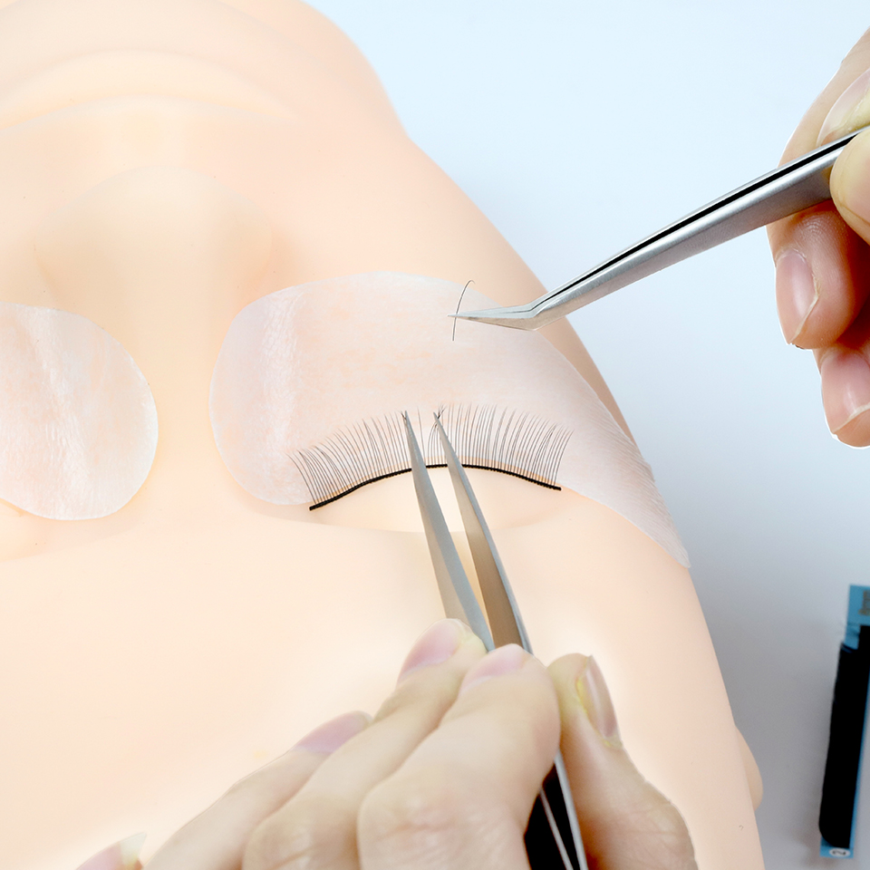 Eyelash Extension Set Mannequi – обзор и цена Eyelash Extension London
